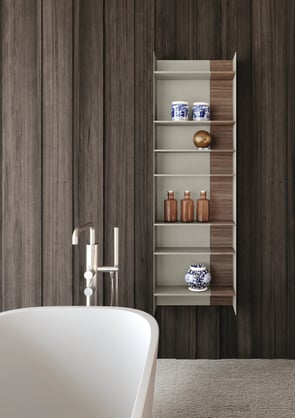 Urban Cleo Vertical image