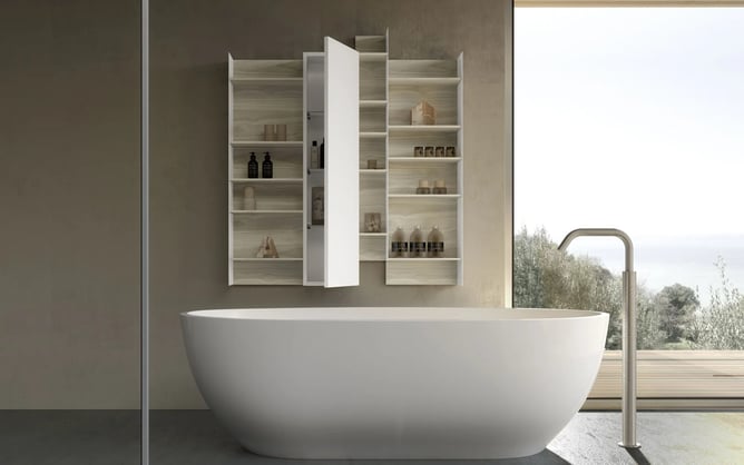 Urban Cleo Vertical image