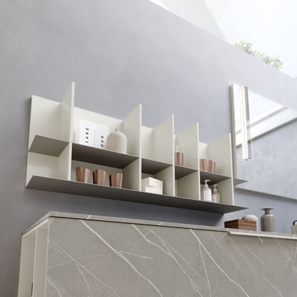 Urban Cleo Horizontal image