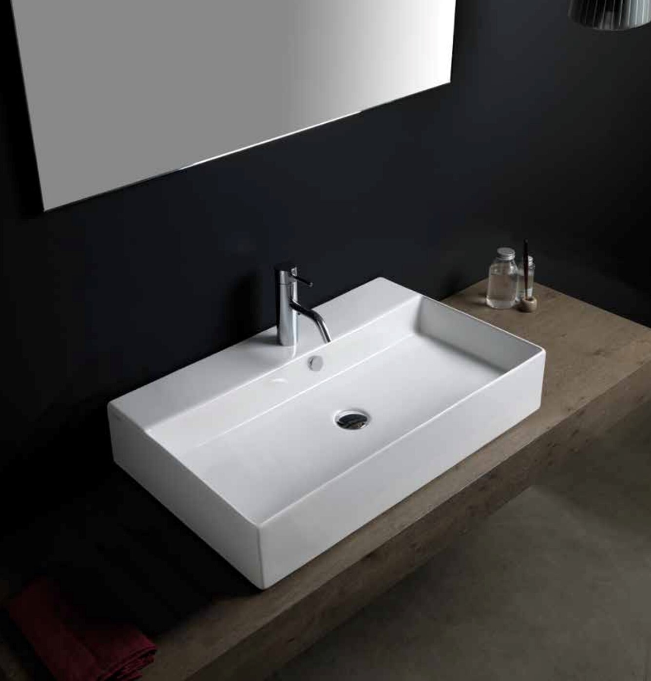White rectangular modern basin