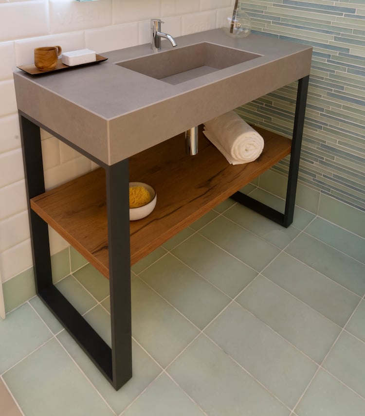 Urban Legstand bathroom vanity