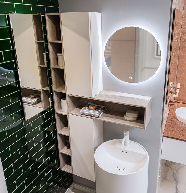 Botte Mirror