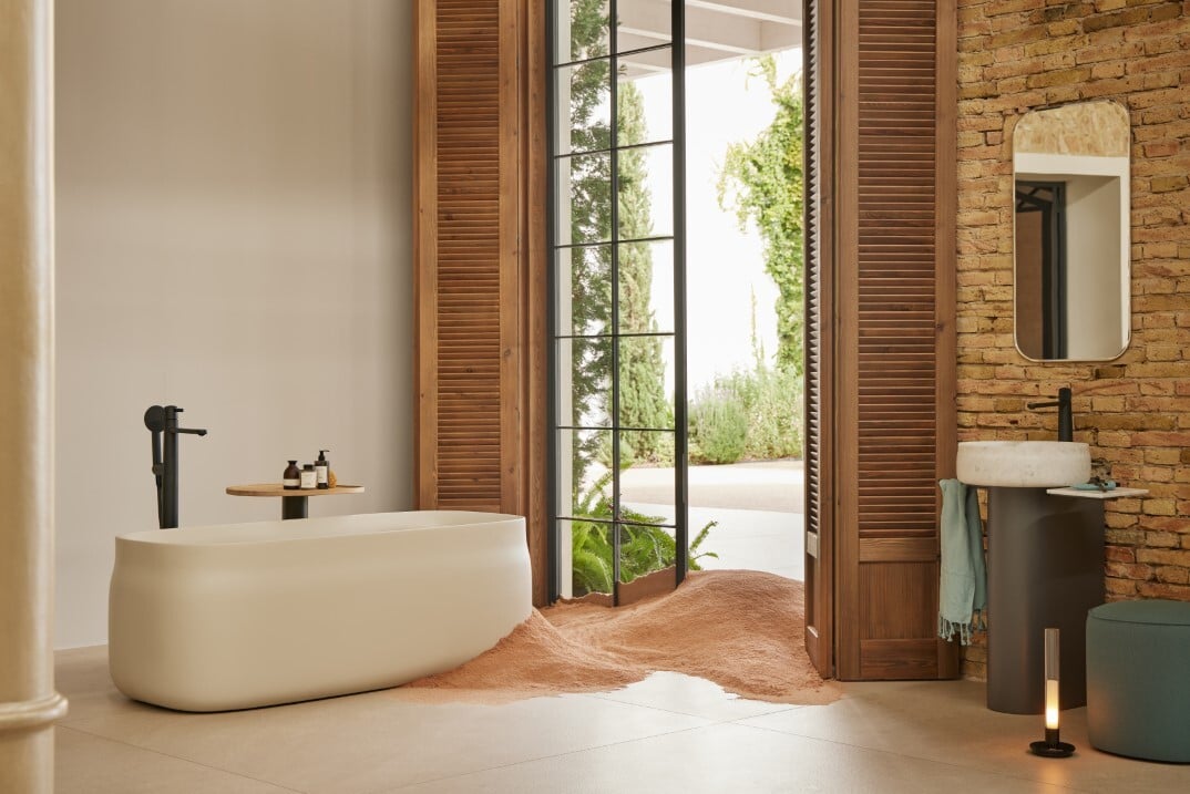 white-poli-bathtub