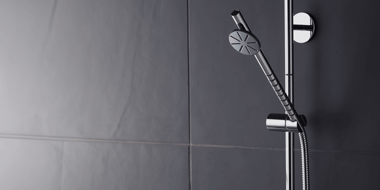 An adjustable height VOLA showerhead