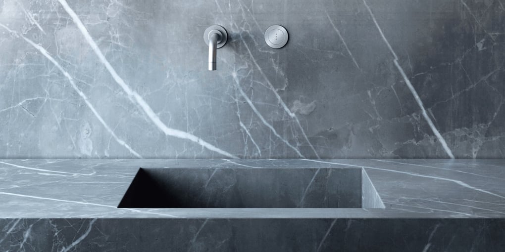 Luxury hands-free bathroom faucet