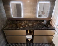Aurora Mirror