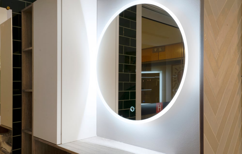 Botte Mirror