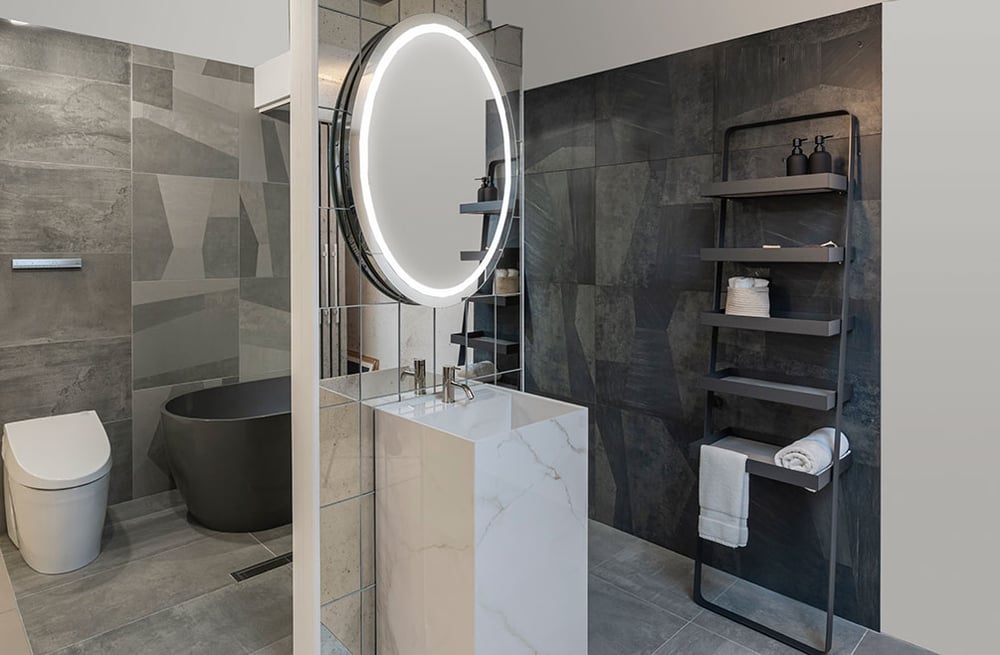 Chiara Mirror
