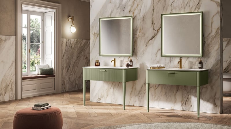 Matching Lamè vanities in green