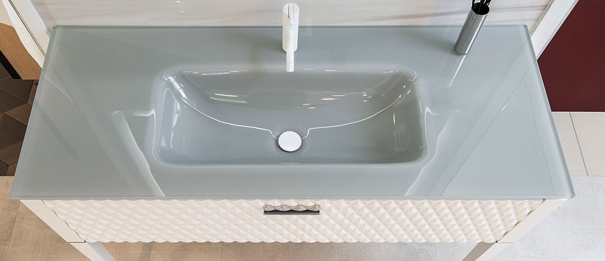 Lamè basin vanity