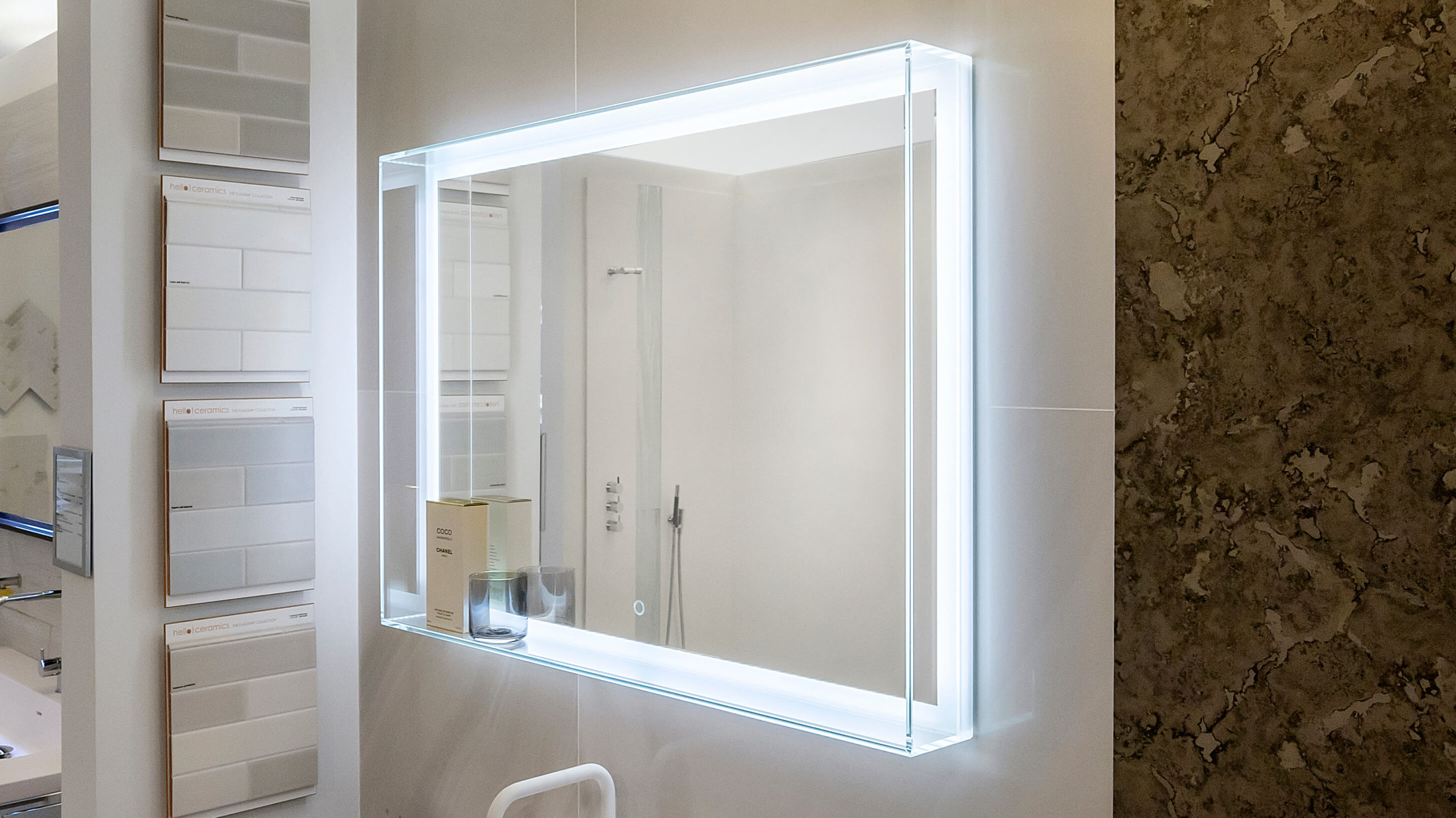 Rectangular mirror with glass frame.