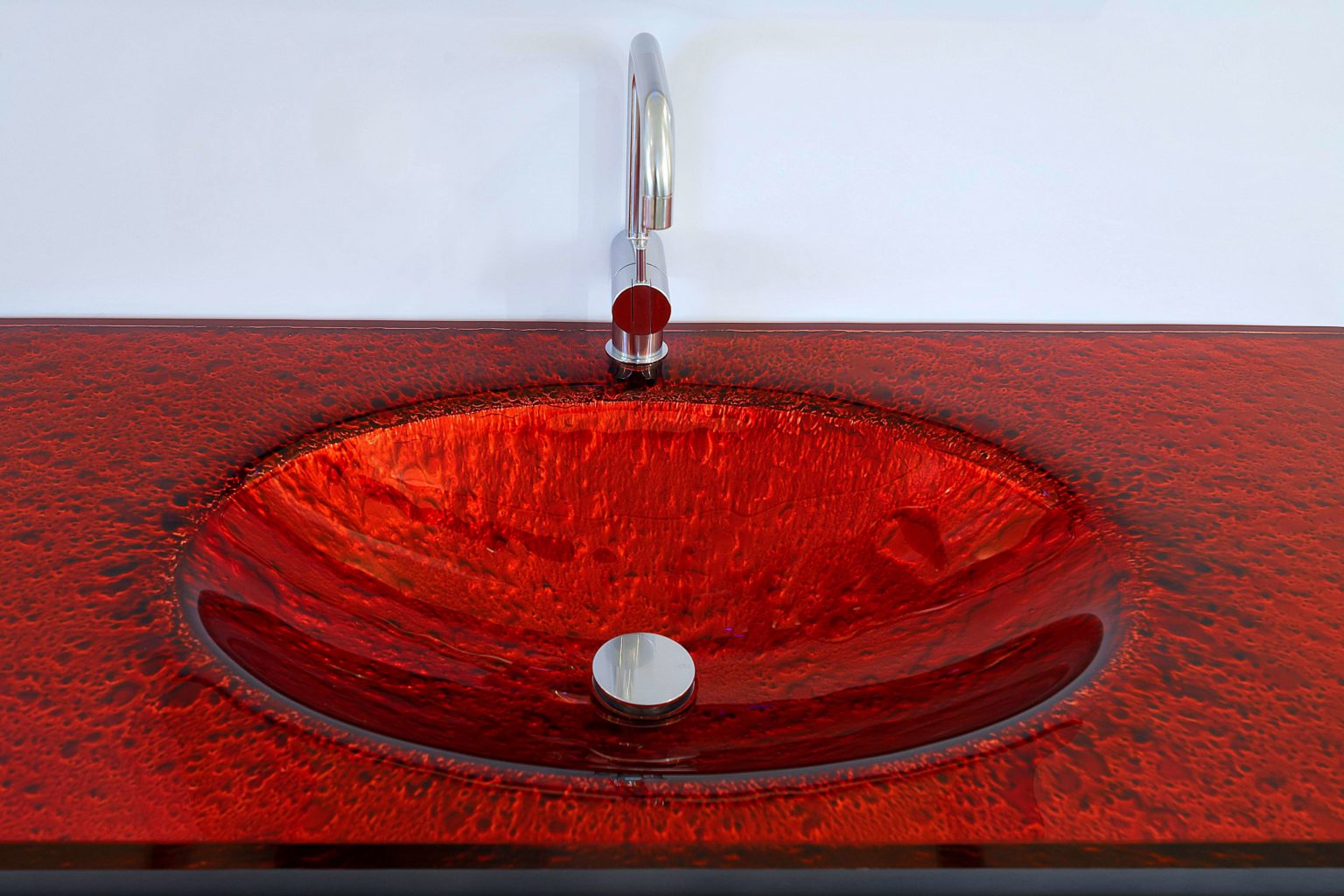 Urban-std-height-30c-basin-detail-showroom-1-1-1536x1024