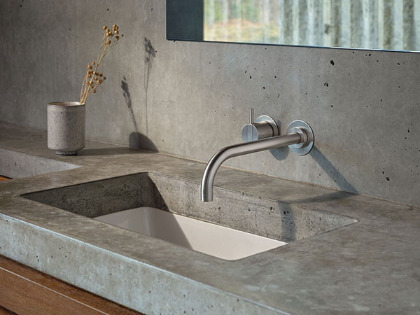 VOLA 121 faucet in silver