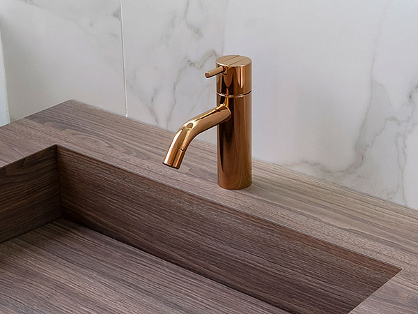 VOLA HV1+30 faucet in copper