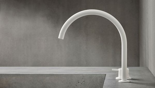 VOLA 590H C28 basin faucet