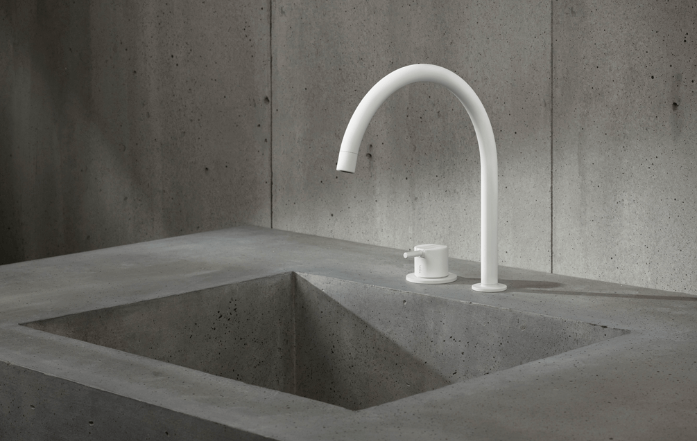 VOLA 590H kitchen faucet